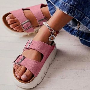 BIRKENSTOCK PAPILLIO PLATFORM SUEDE SANDALS!